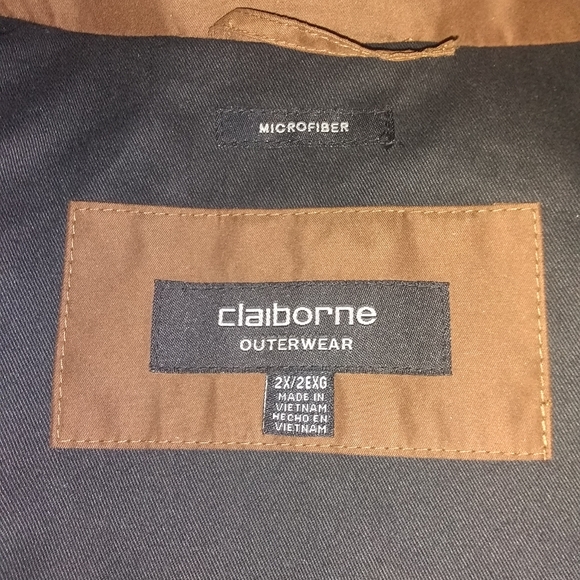 Men's Jacket - Picture 6 of 8